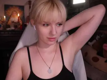 ChristieWade  live sex cam