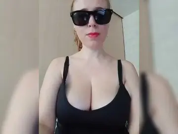 DashaKisa951  live sex cam