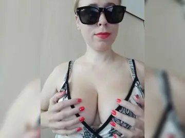 DashaKisa951  live sex cam