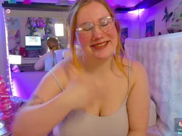 FluffyRainbowKity  live sex cam