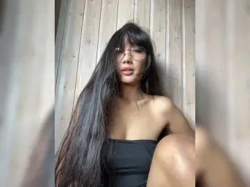 InJiOcean99  live sex cam