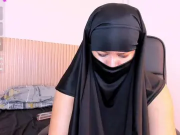 Layla-arabelle  live sex cam