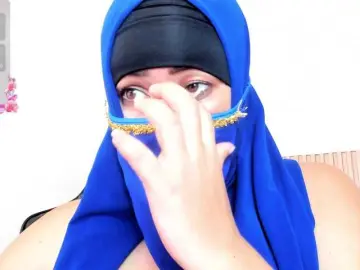 Layla-arabelle  live sex cam