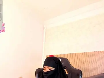 Layla-arabelle  live sex cam