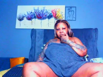 PearBlu38  live sex cam