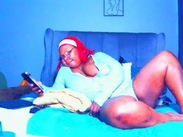 PearBlu38  live sex cam