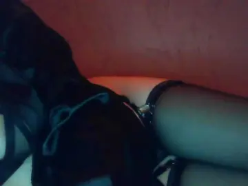 Sexy-candies1  live sex cam