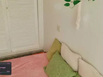 SweetLilLulu  live sex cam