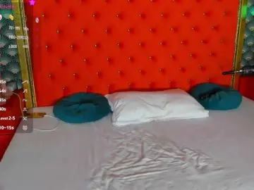 VallerieJones  live sex cam