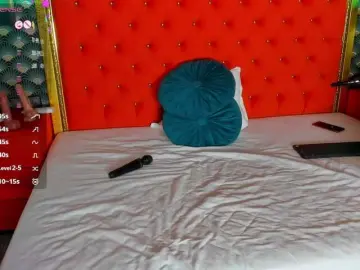 VallerieJones  live sex cam