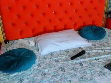 VallerieJones  live sex cam