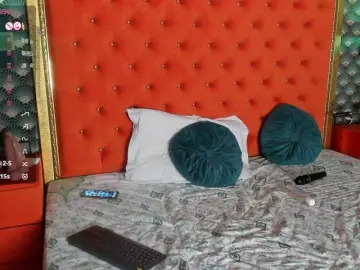 VallerieJones  live sex cam