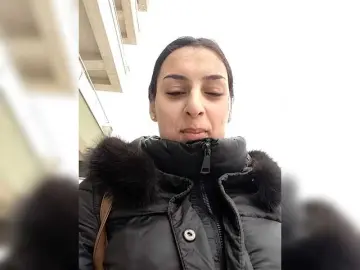 VallerieJones  live sex cam