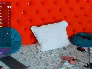 VallerieJones  live sex cam