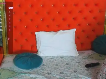 VallerieJones  live sex cam