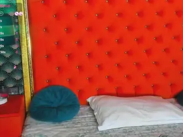 VallerieJones  live sex cam