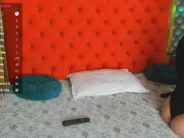 VallerieJones  live sex cam