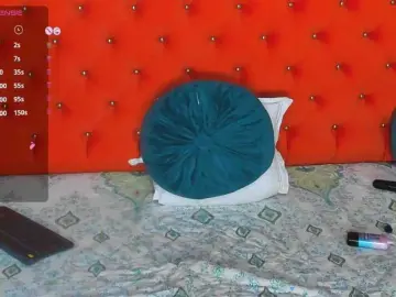 VallerieJones  live sex cam