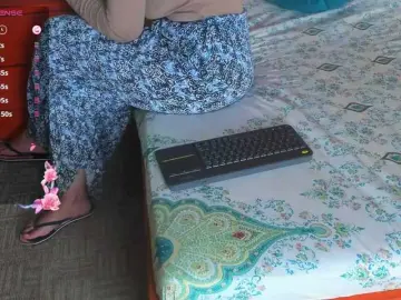VallerieJones  live sex cam