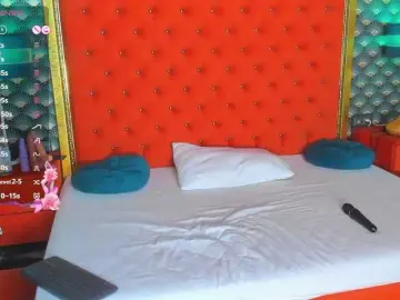 VallerieJones  live sex cam