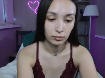 Dlllvi  live sex cam