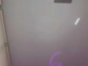 Dlllvi  live sex cam