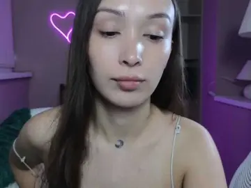 Dlllvi  live sex cam