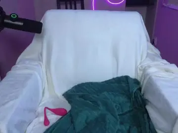 Dlllvi  live sex cam