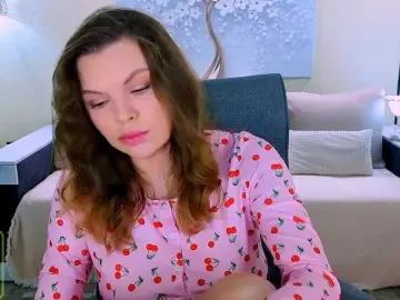 AureliaFly  live sex cam