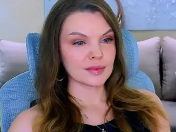 AureliaFly  live sex cam