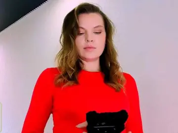 AureliaFly  live sex cam