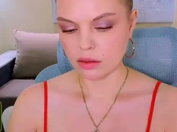 AureliaFly  live sex cam