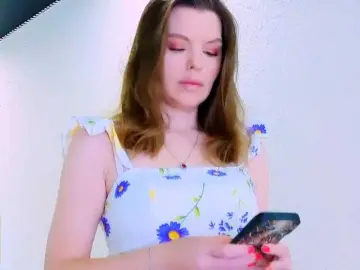 AureliaFly  live sex cam