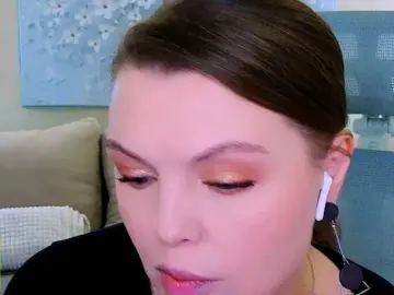 AureliaFly  live sex cam