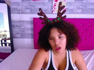 Bignaturalboobs  live sex cam