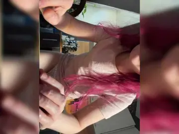 Emma4coy  live sex cam
