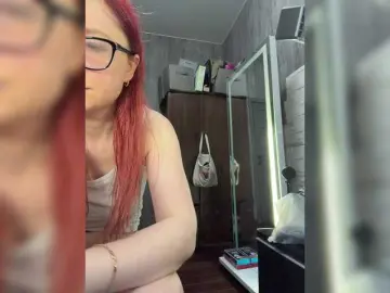 Emma4coy  live sex cam