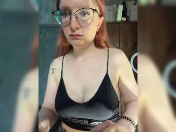 Emma4coy  live sex cam