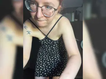 Emma4coy  live sex cam
