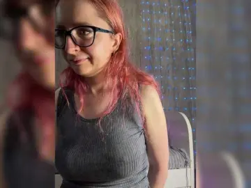 Emma4coy  live sex cam