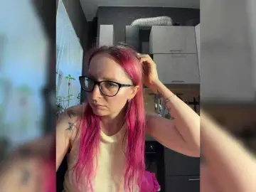 Emma4coy  live sex cam