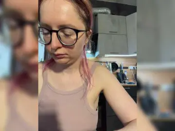 Emma4coy  live sex cam