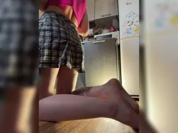 Emma4coy  live sex cam