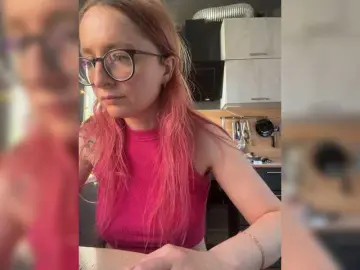 Emma4coy  live sex cam