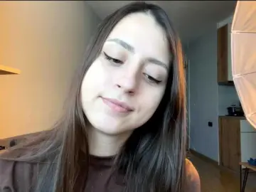 GeneviveLaudato  live sex cam