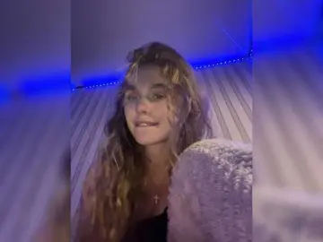 Melissashineee  live sex cam