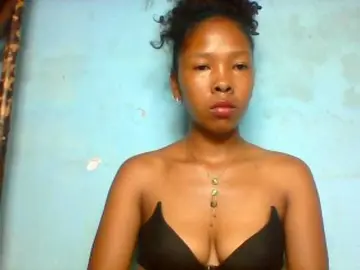 Sandii  live sex cam