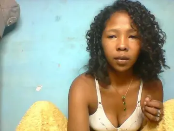 Sandii  live sex cam