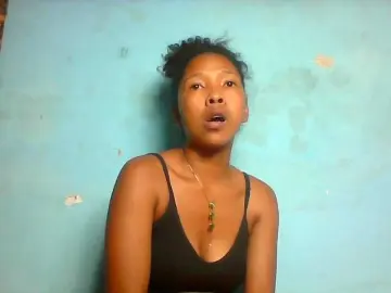 Sandii  live sex cam