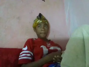 Sandii  live sex cam